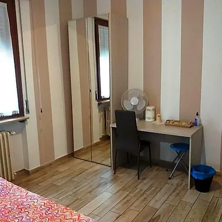 Edoardoapartments1 3*