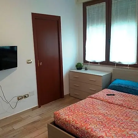 Edoardoapartments1 Верчелли